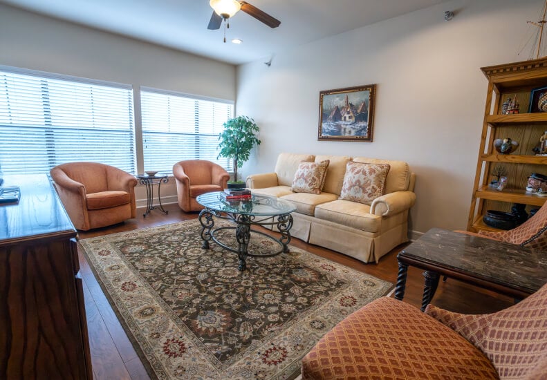 Private Living Room With Comfortable Seating Area in Independent Living Facility Private Living Room With Comfortable Seating Area in Independent Living Facility